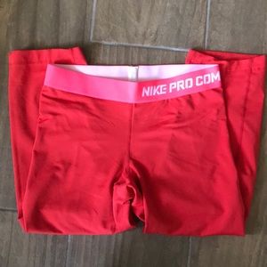 Nike Pro Combat Cropped Compression Leggings